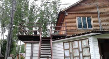 Фото номера Стандартный трехместный номер Гостиница Alyonushka г. Ая 2